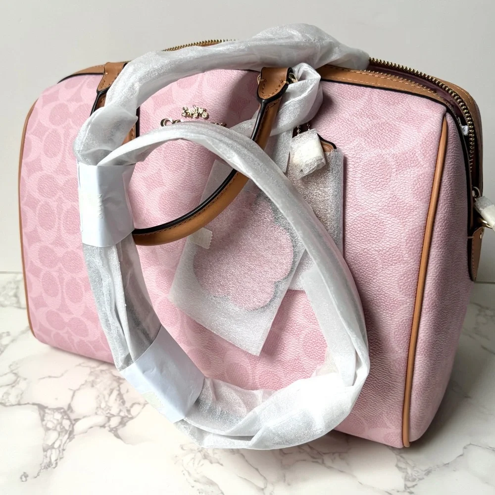 New Coach Large Rowan Powder Pink in Signature Canvas 2026 Release - Picture 9 of 15